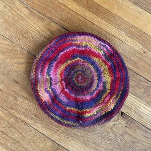 Vintage knit beret